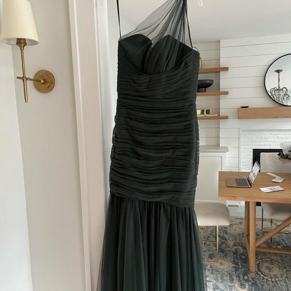 Amsale Tulle Dress in Hunter size 6 - Picture 1 of 4
